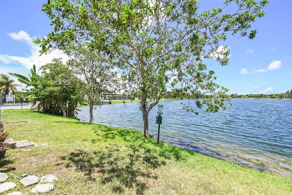Photo of 4122 SW 61st Avenue #8, Davie, FL 33314 (MLS # F10511737)