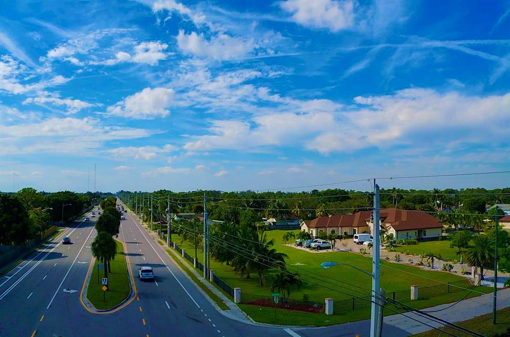 PALM BEACH FARMS CO 3 - Residential