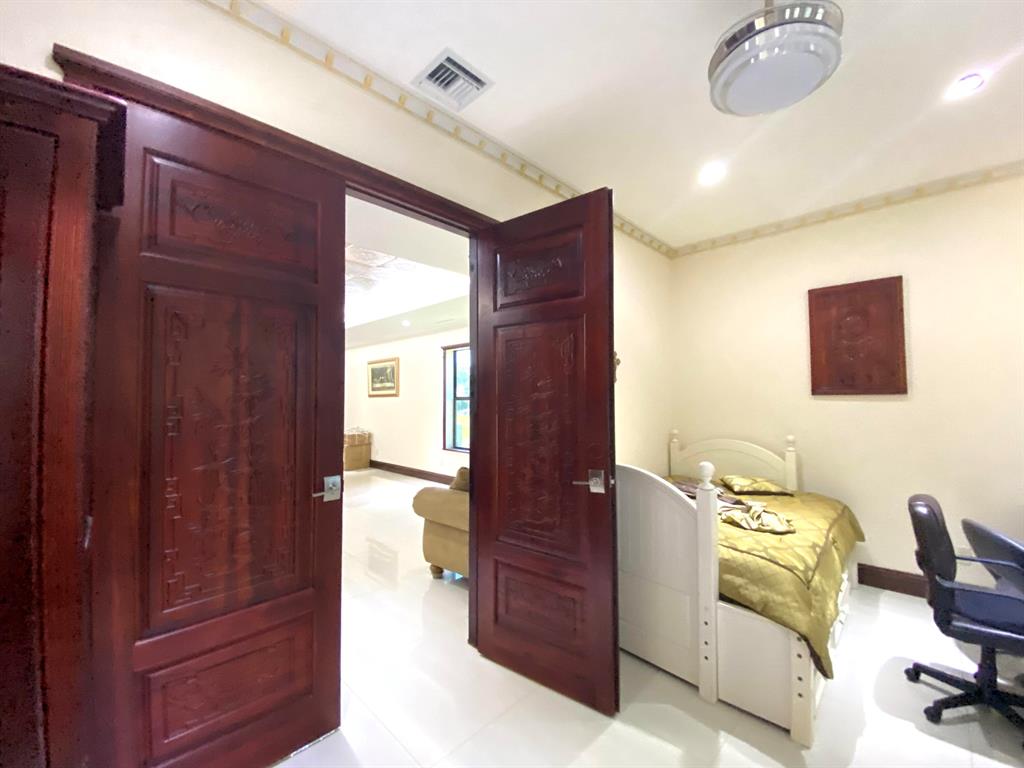 PALM BEACH FARMS CO 3 - Residential