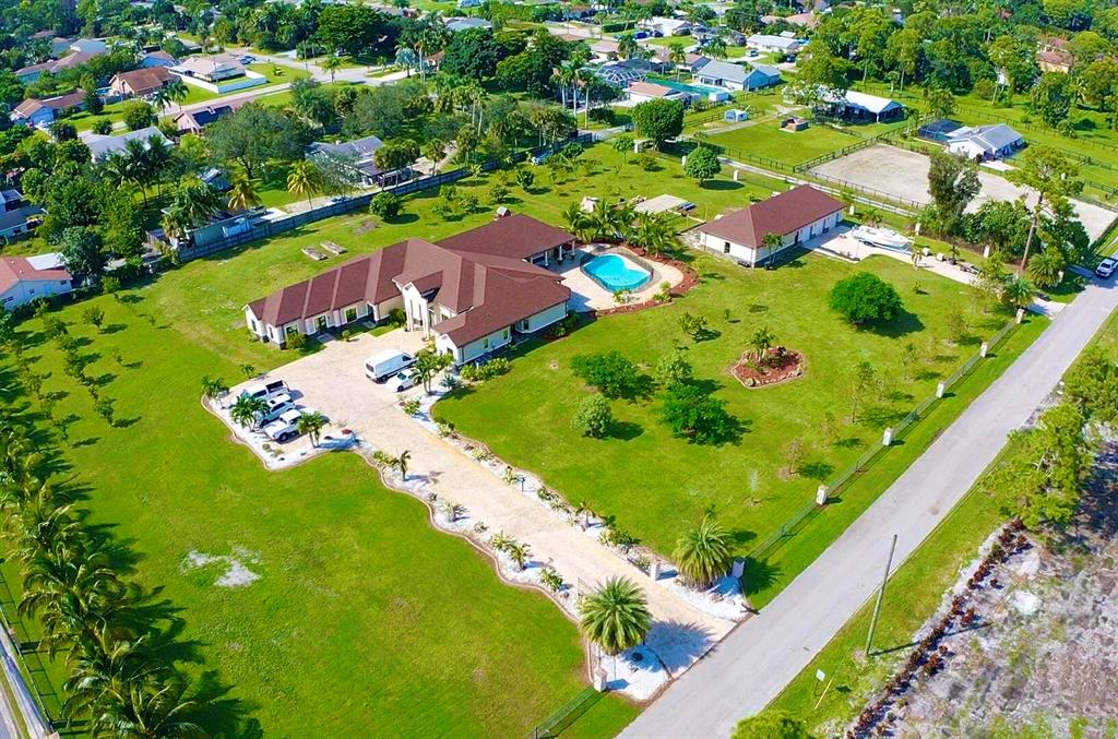 PALM BEACH FARMS CO 3 - Residential