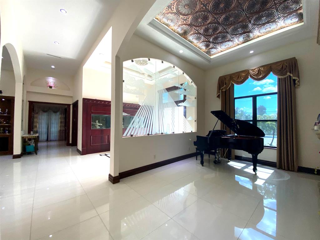 PALM BEACH FARMS CO 3 - Residential