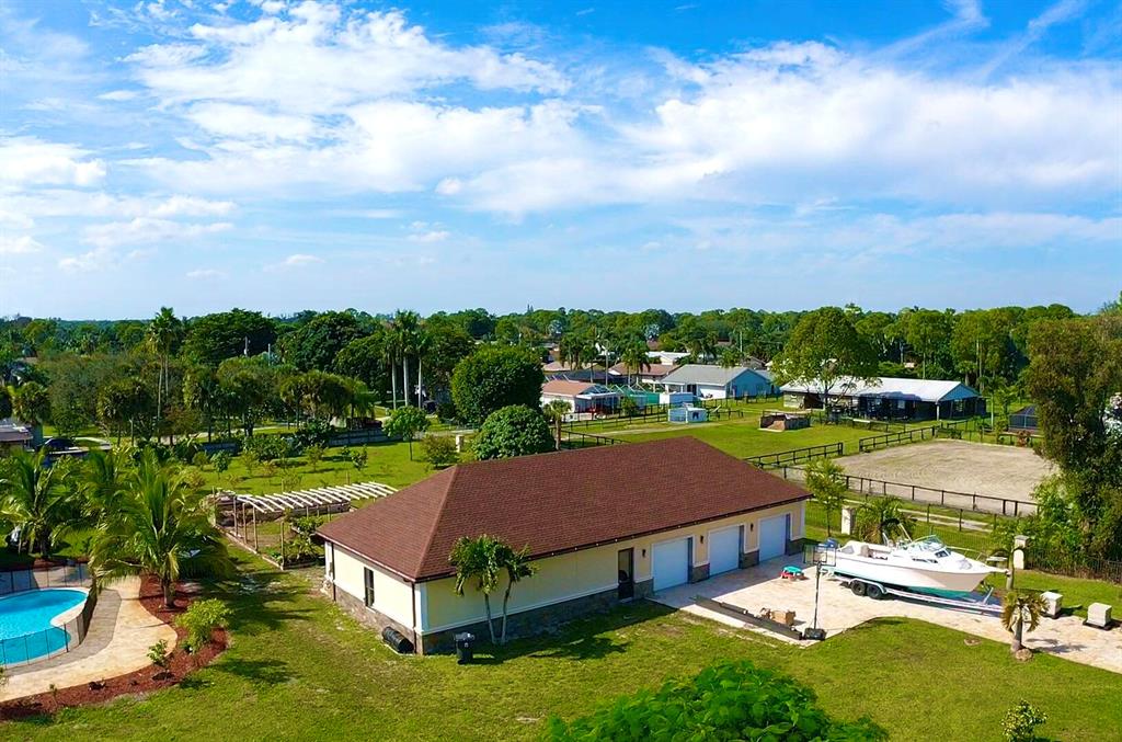 PALM BEACH FARMS CO 3 - Residential