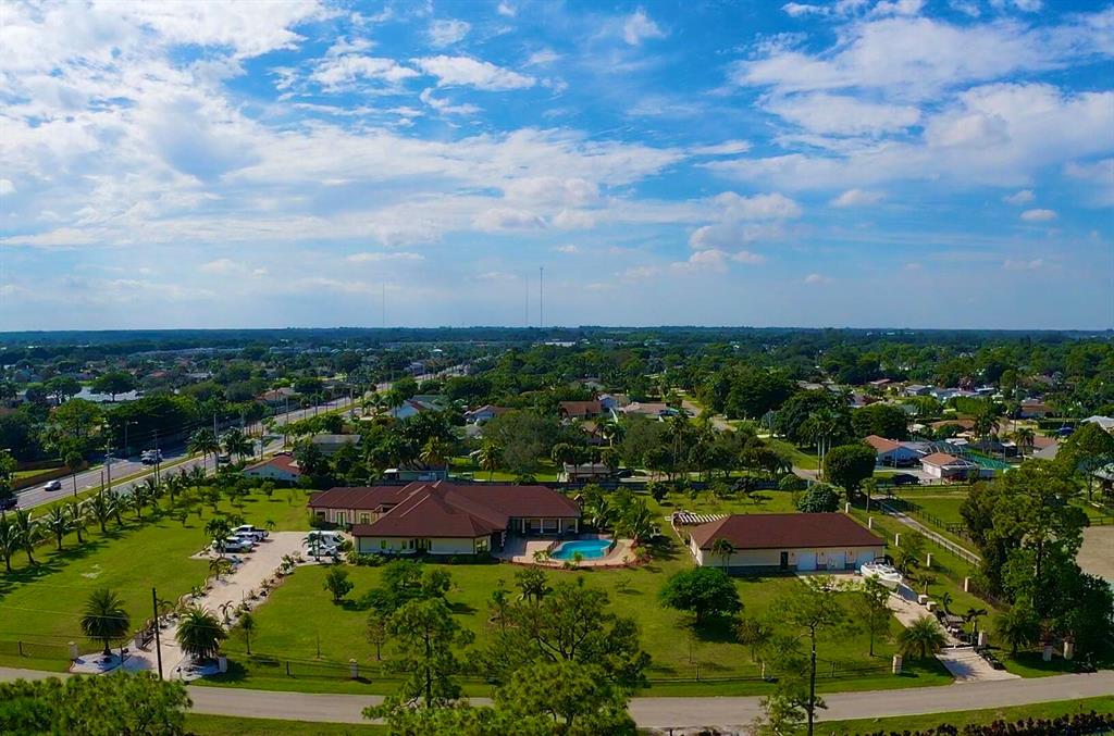 PALM BEACH FARMS CO 3 - Residential