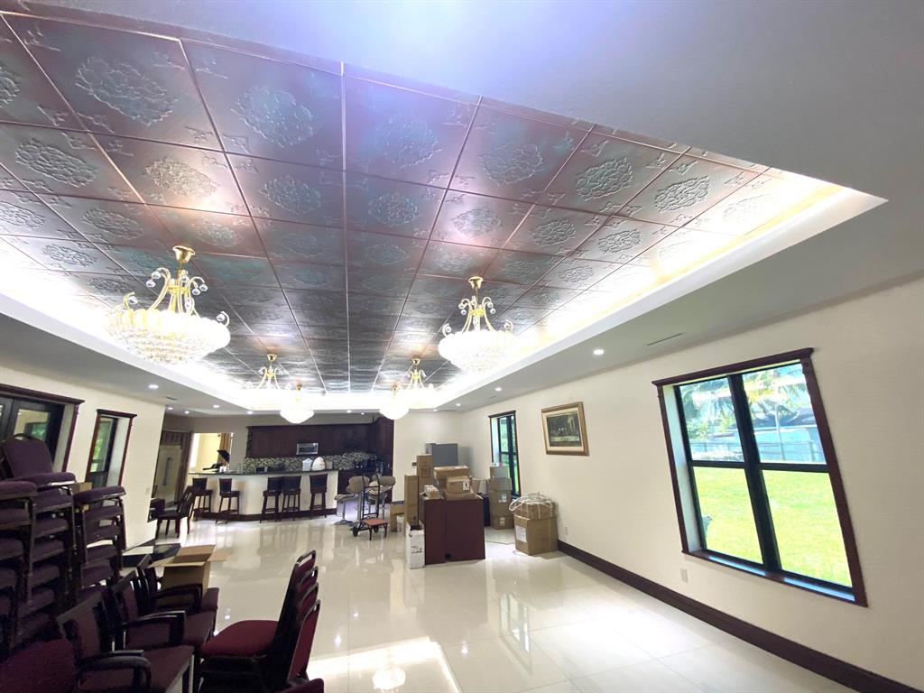 PALM BEACH FARMS CO 3 - Residential