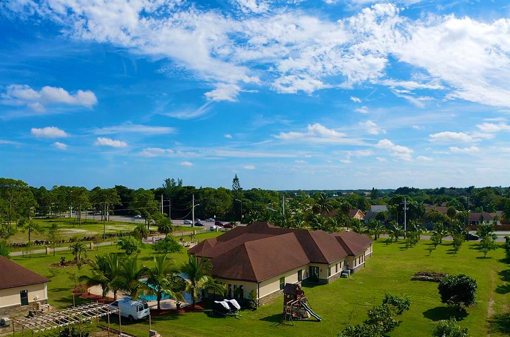 PALM BEACH FARMS CO 3 - Residential