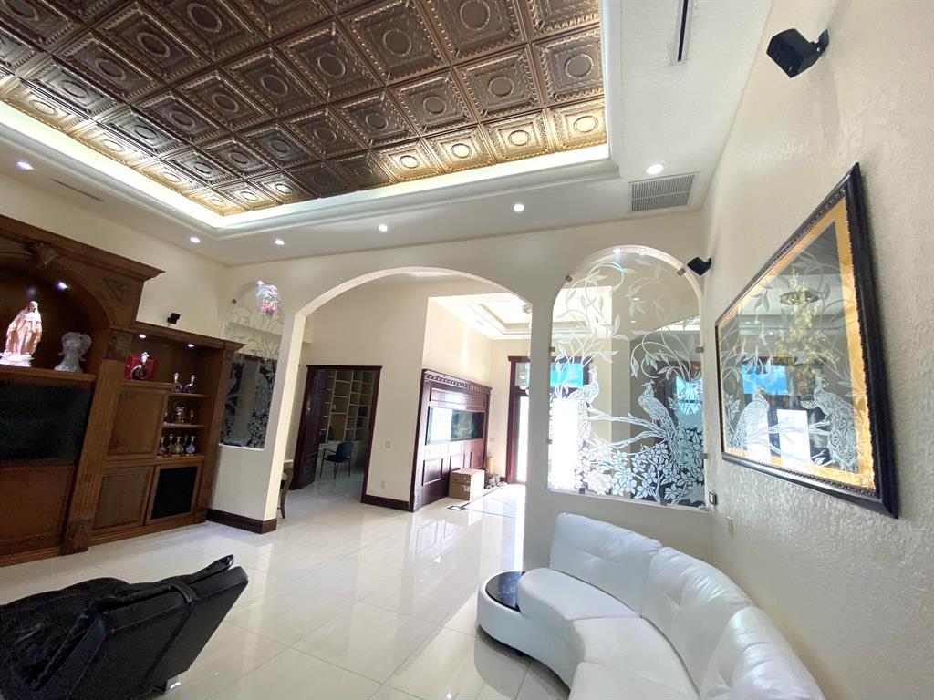 PALM BEACH FARMS CO 3 - Residential