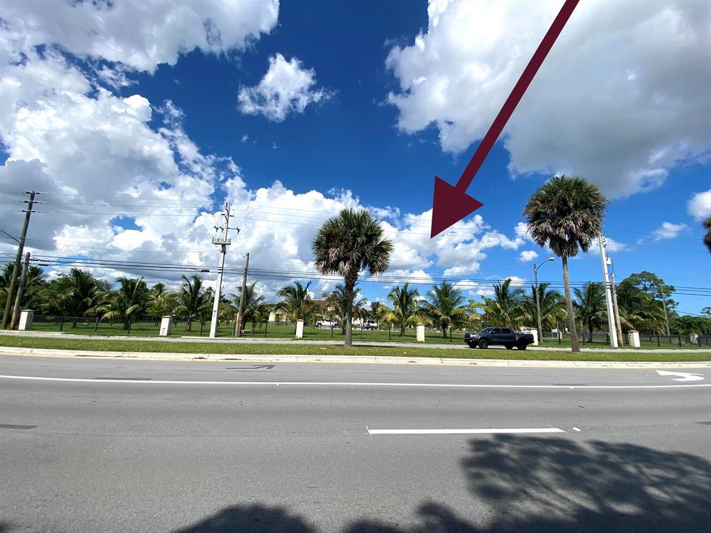 PALM BEACH FARMS CO 3 - Residential