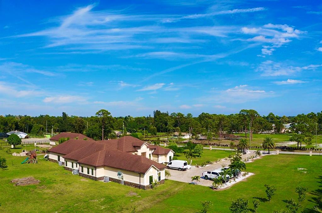 PALM BEACH FARMS CO 3 - Residential