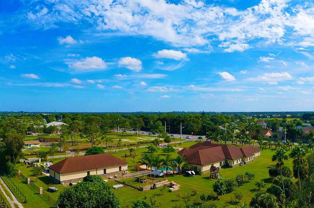 PALM BEACH FARMS CO 3 - Residential