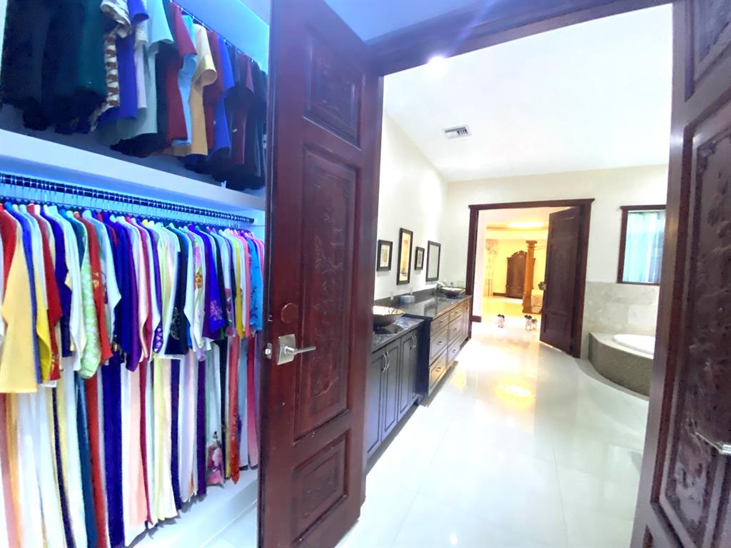 PALM BEACH FARMS CO 3 - Residential