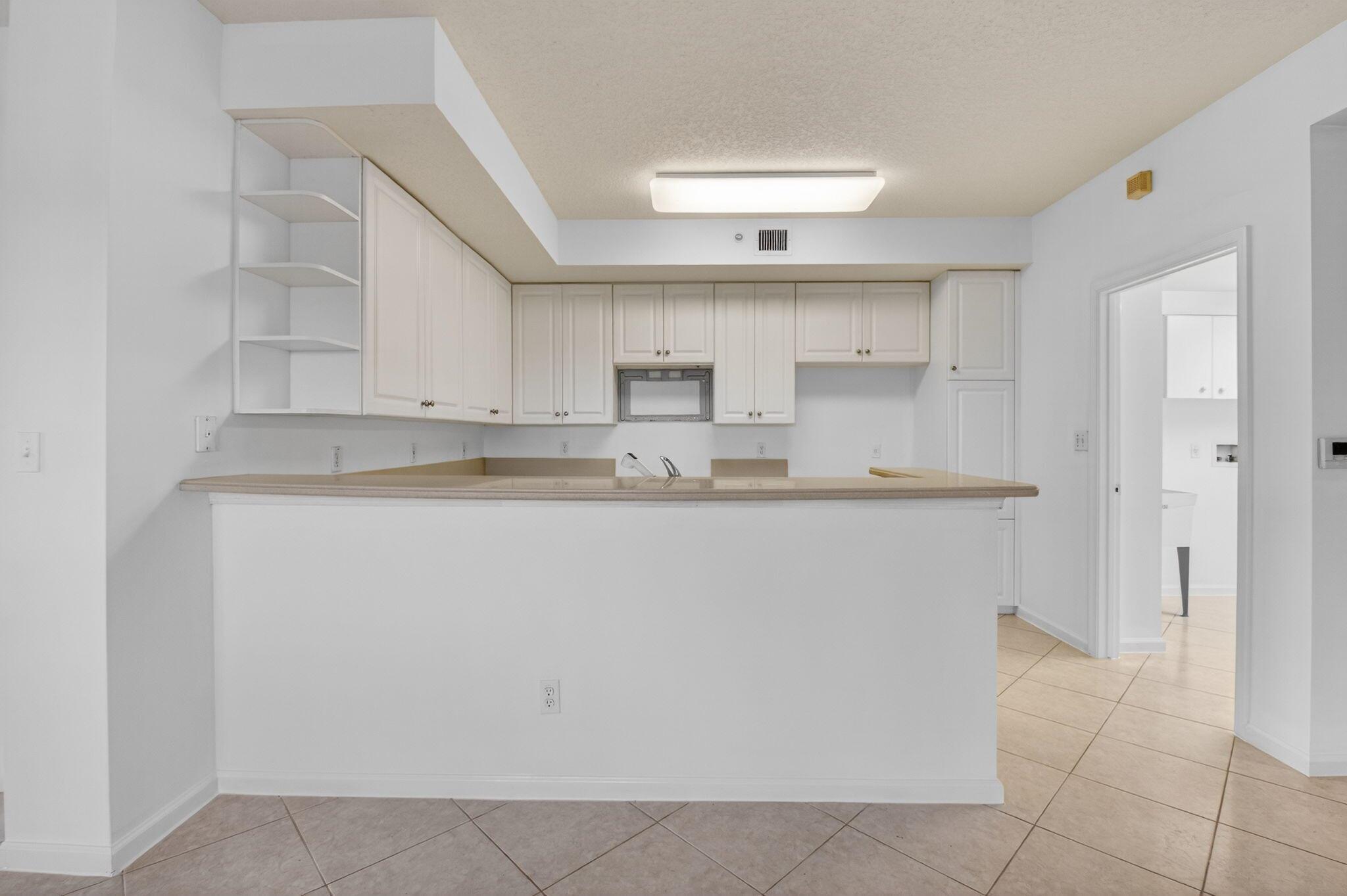 CORONADO AT BOCA RATON CO - Residential