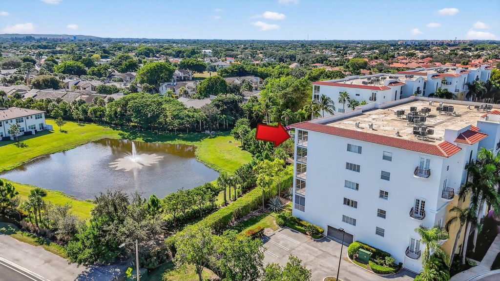 Photo of 22715 Camino Del Mar #61, Boca Raton, FL 33433 (MLS # R11144595)