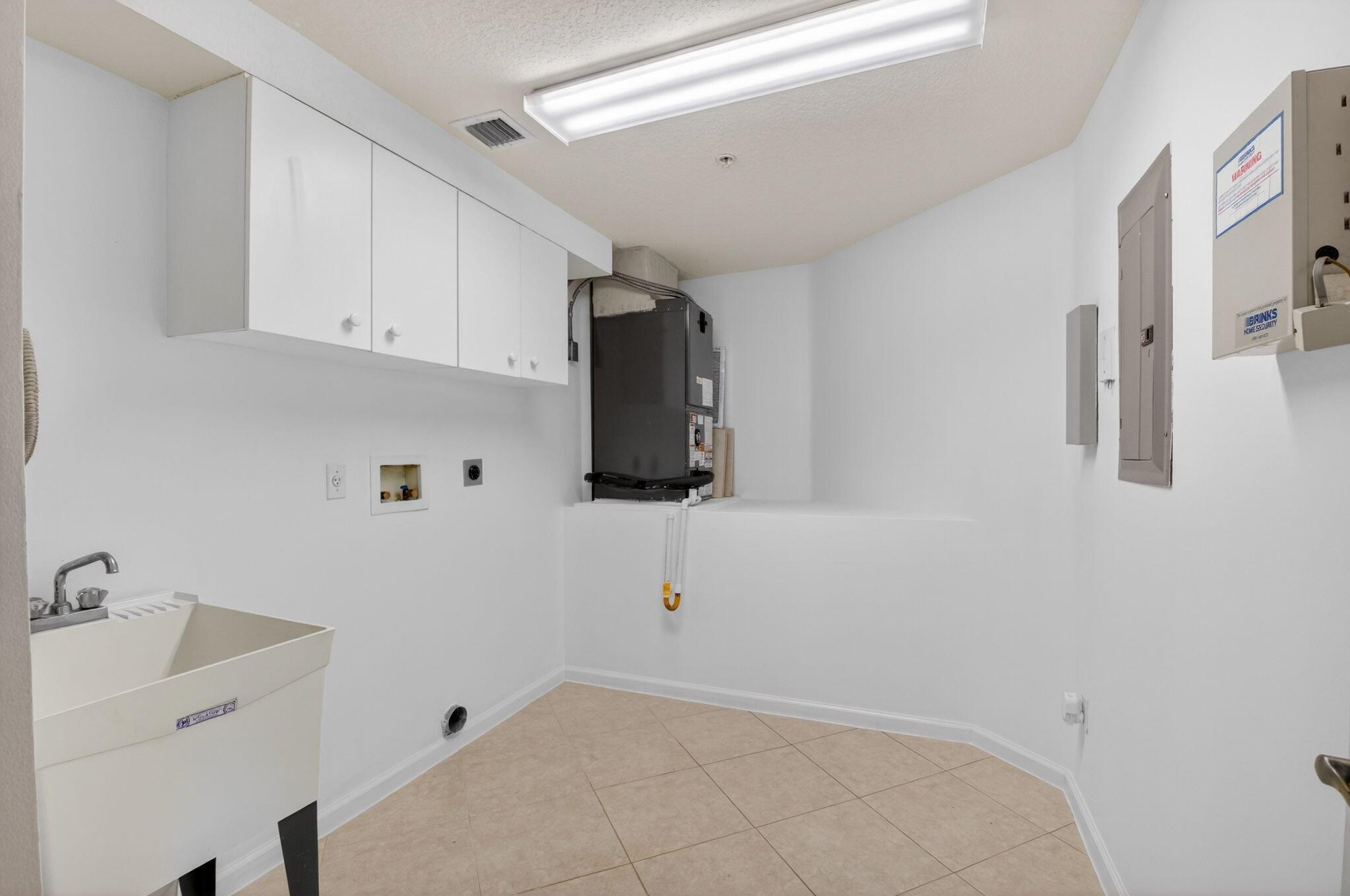 CORONADO AT BOCA RATON CO - Residential