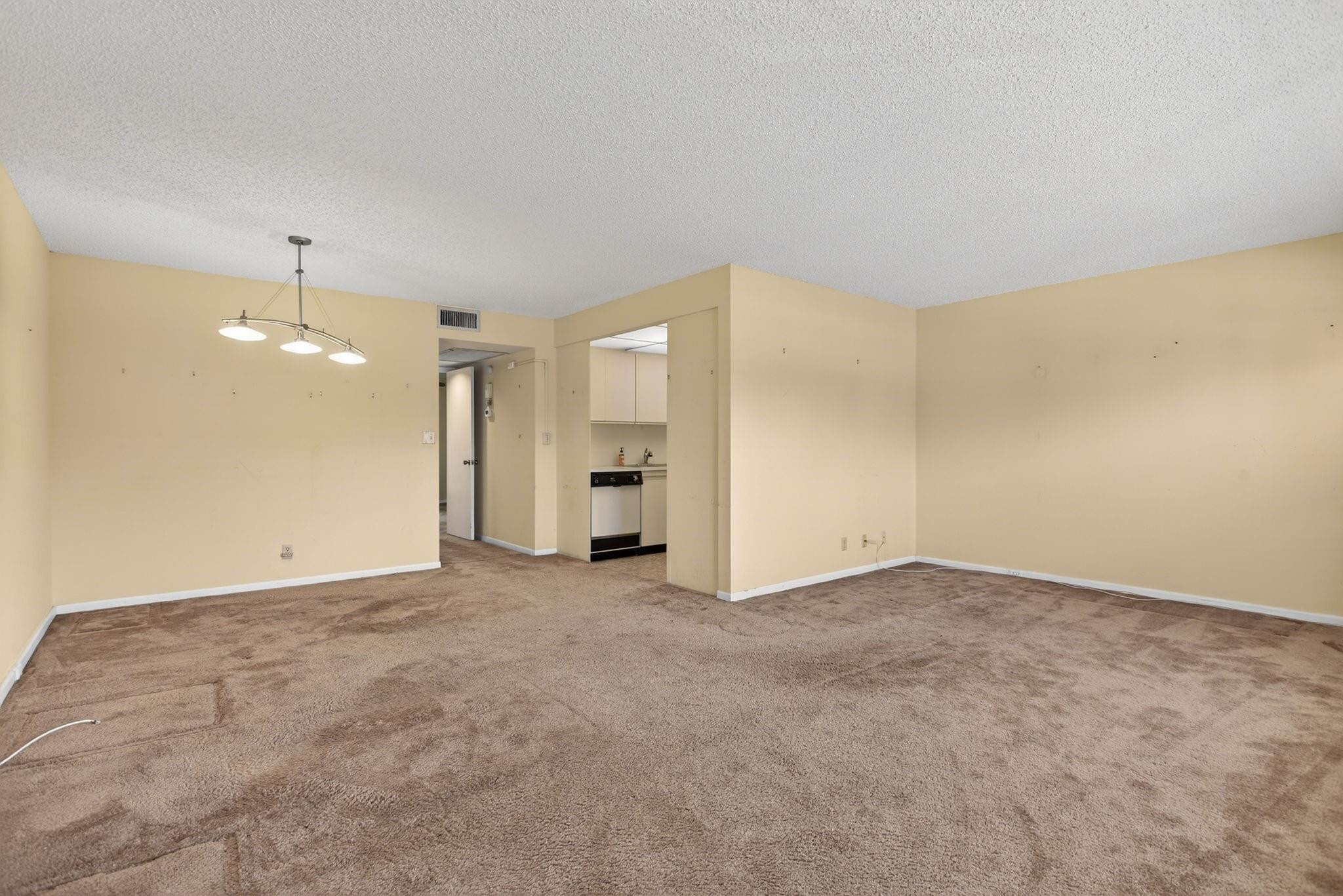 WYNMOOR VILLAGE - Residential