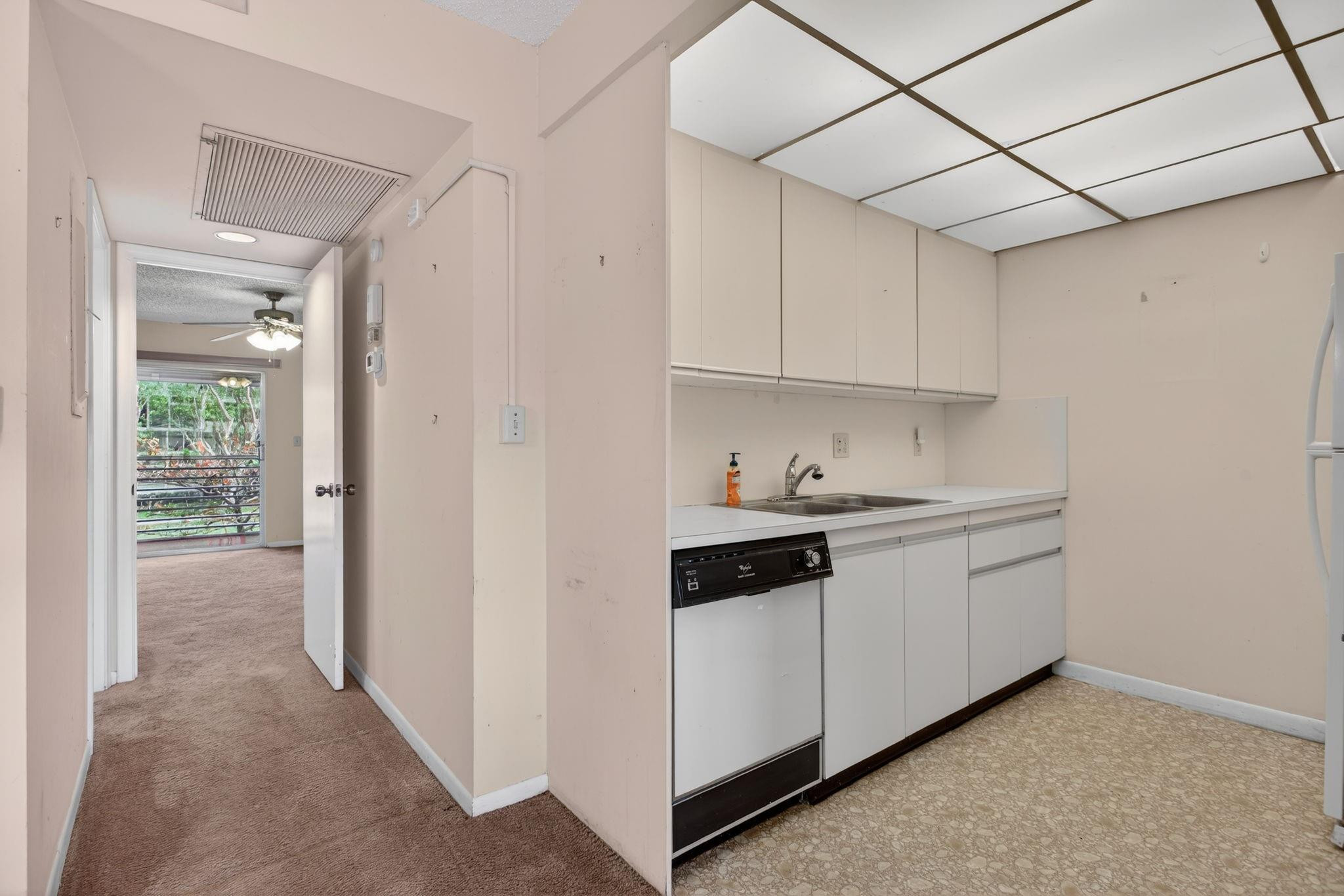 WYNMOOR VILLAGE - Residential