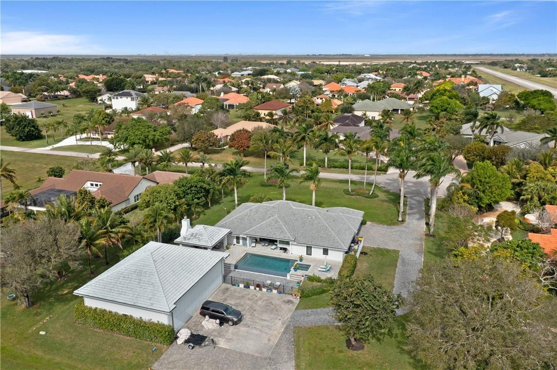 WELLINGTON AERO CLUB - Residential