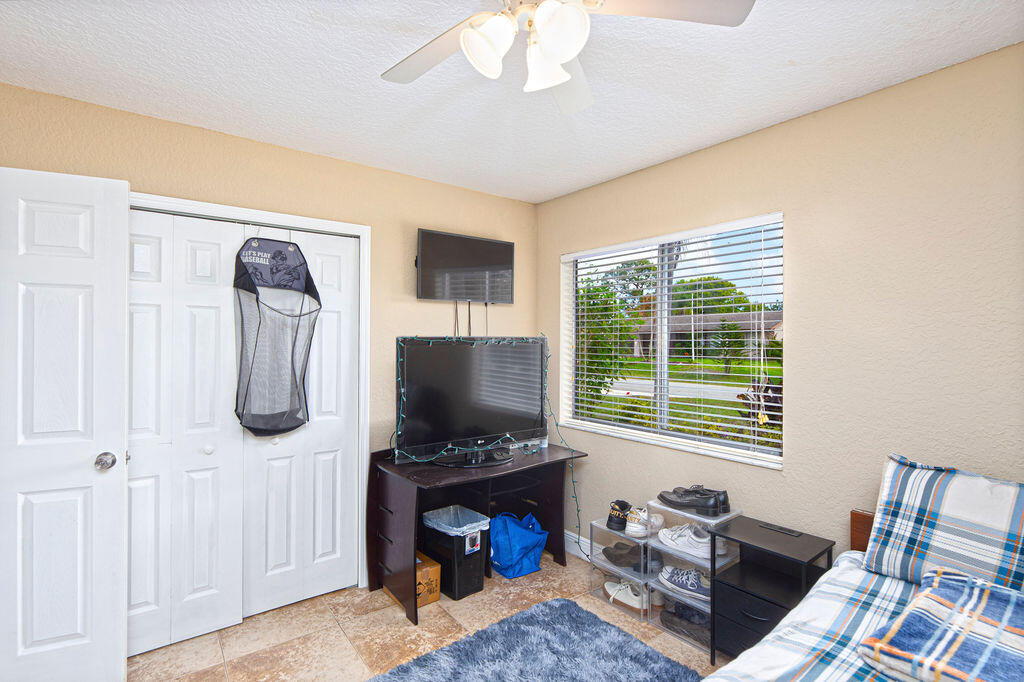 PORT ST LUCIE SECTION 18 - Residential