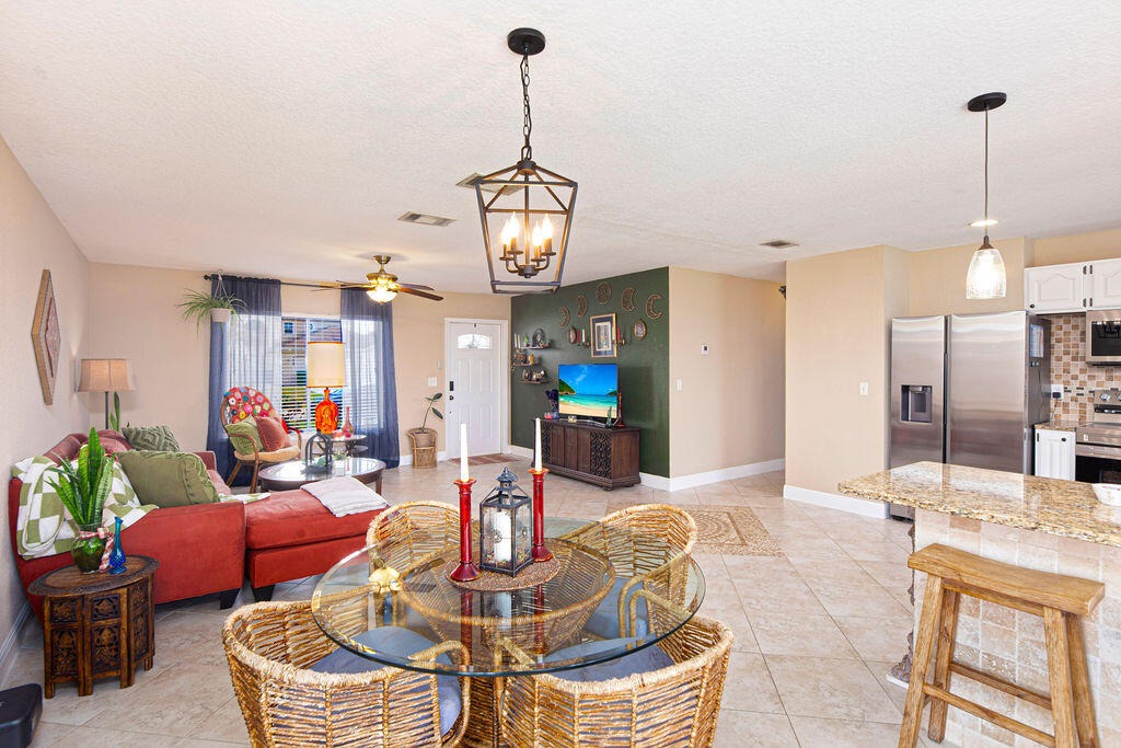 PORT ST LUCIE SECTION 18 - Residential