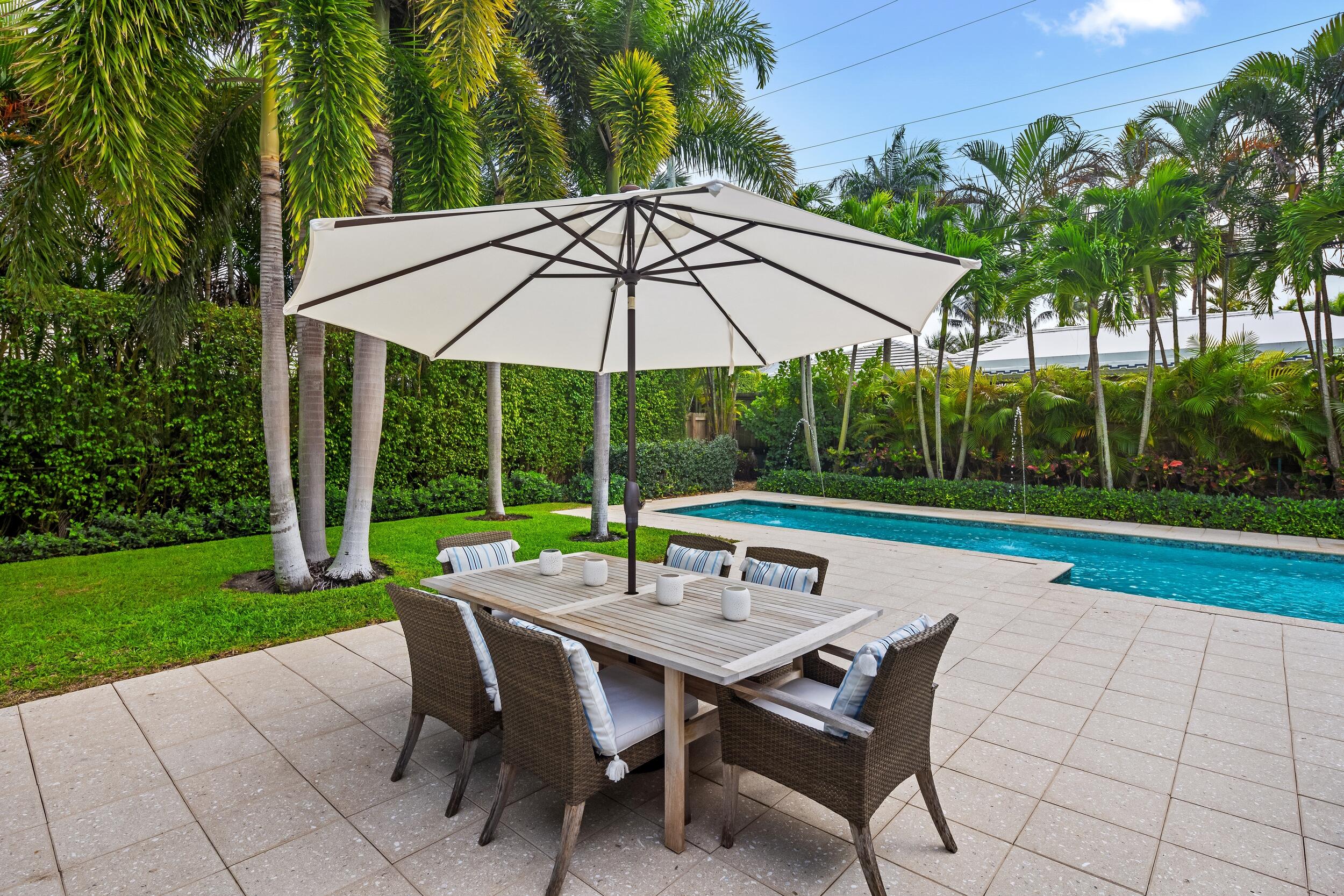 JAMAICA LANE IN - Residential