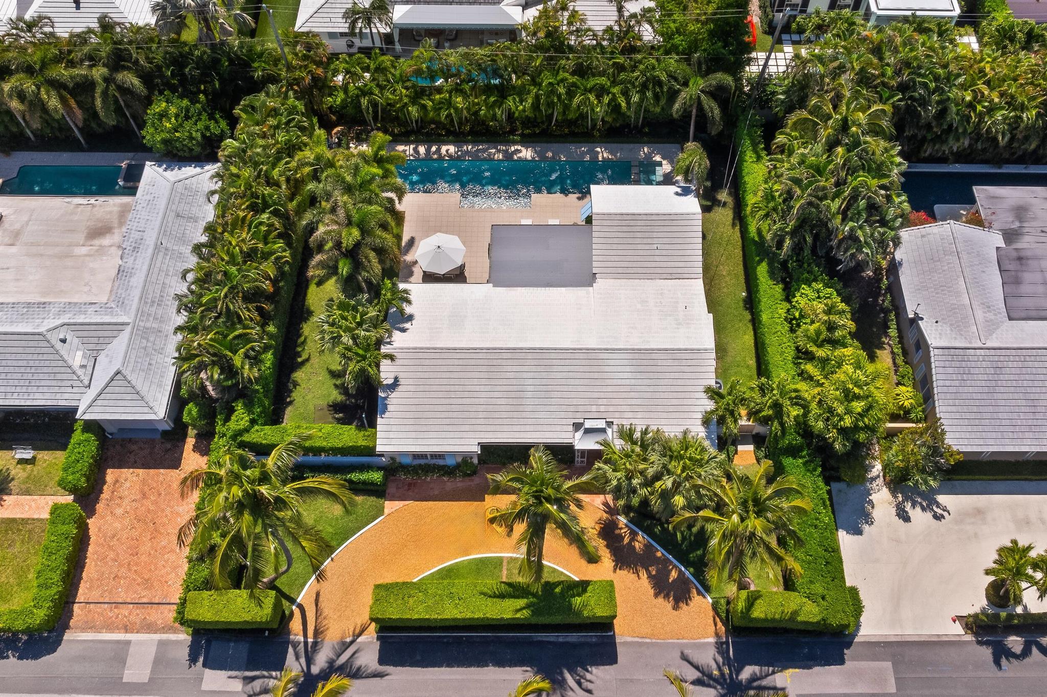 JAMAICA LANE IN - Residential