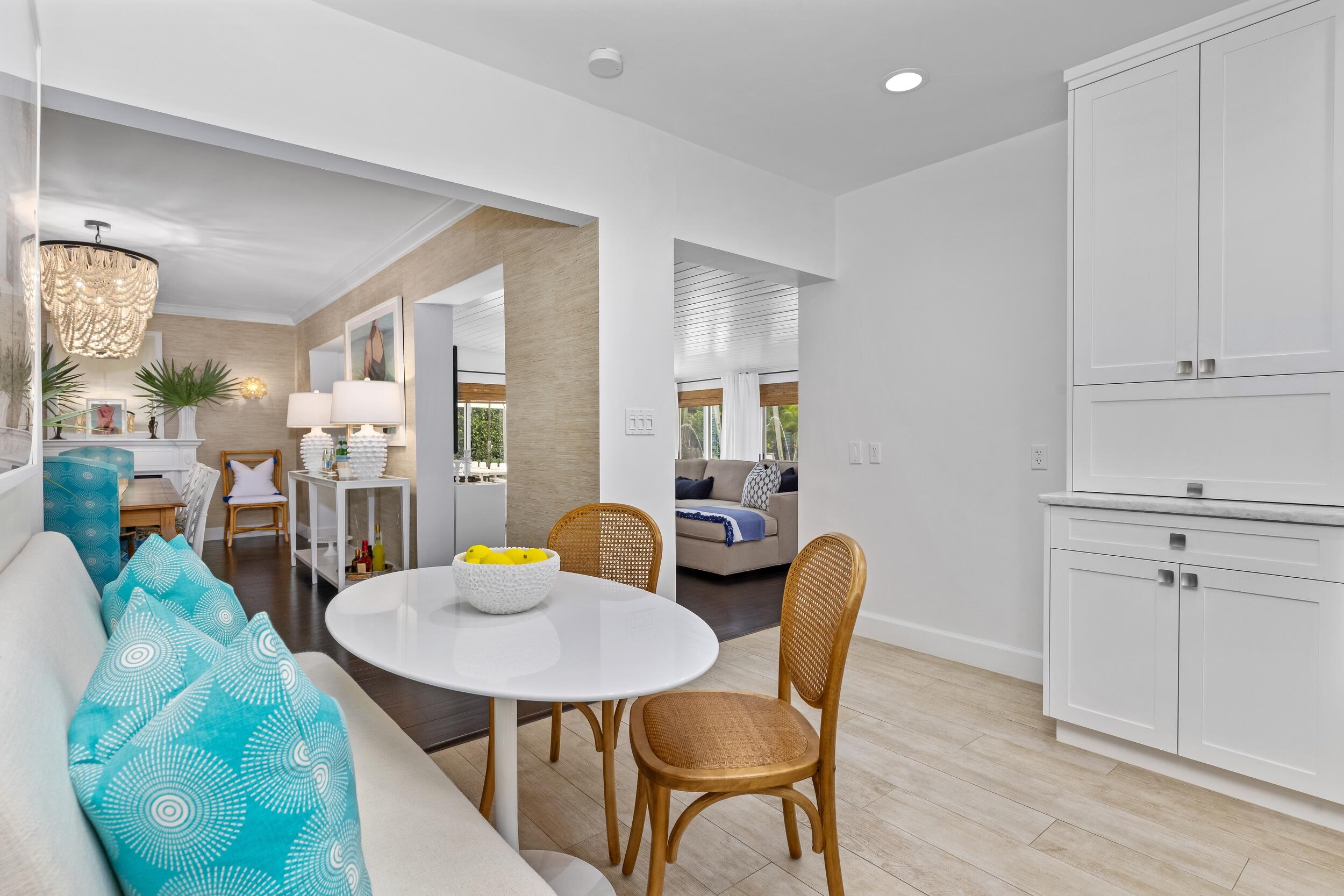 JAMAICA LANE IN - Residential