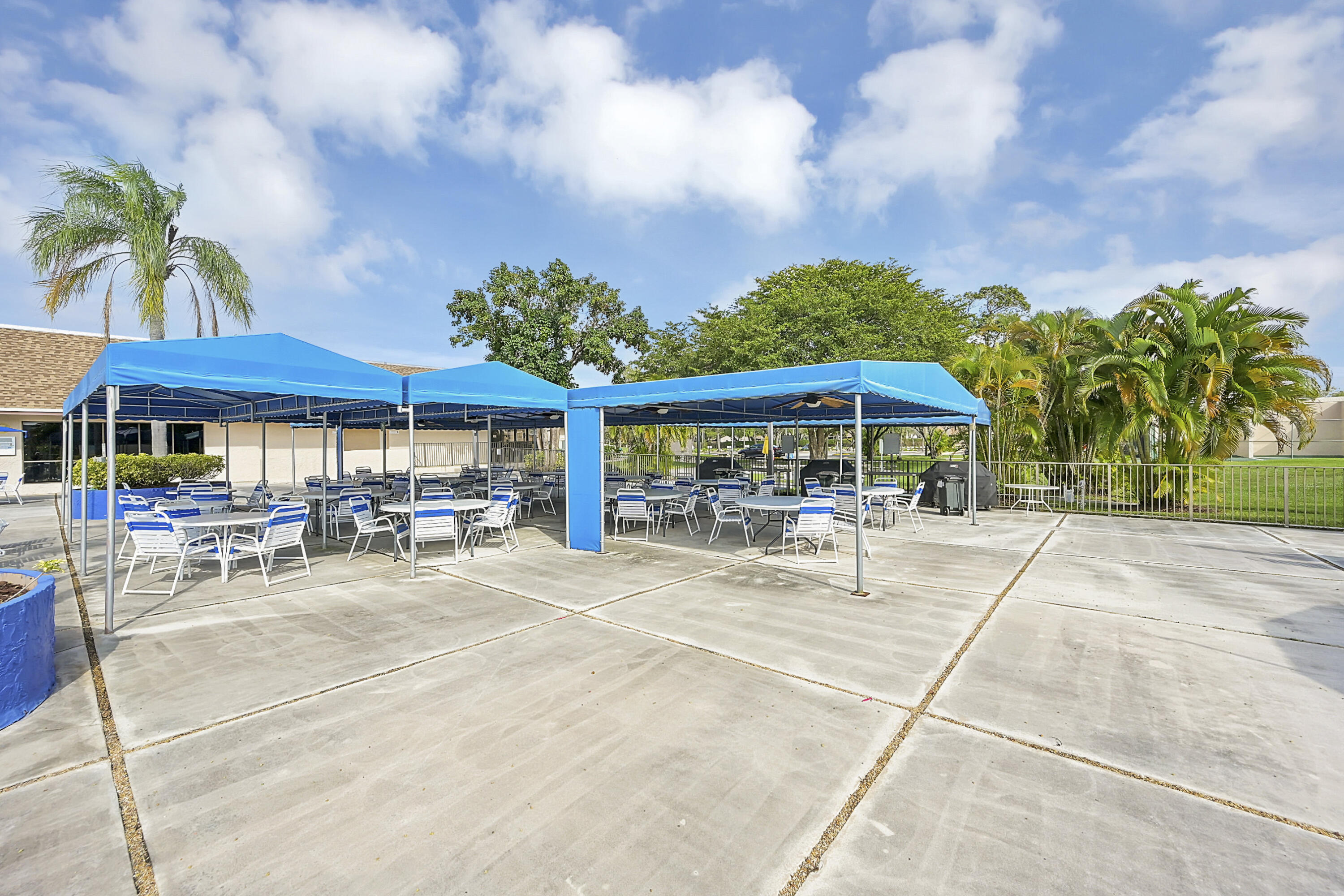 Sunrise Lakes Phase III - Residential