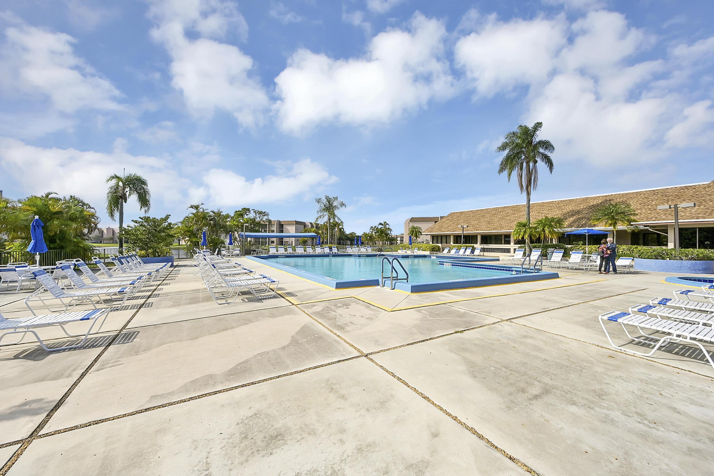 Sunrise Lakes Phase III - Residential