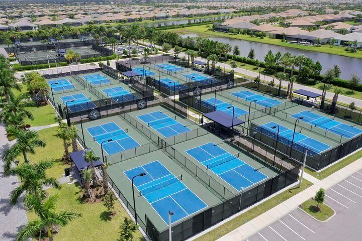 Valencia Walk at Riverlan - Residential