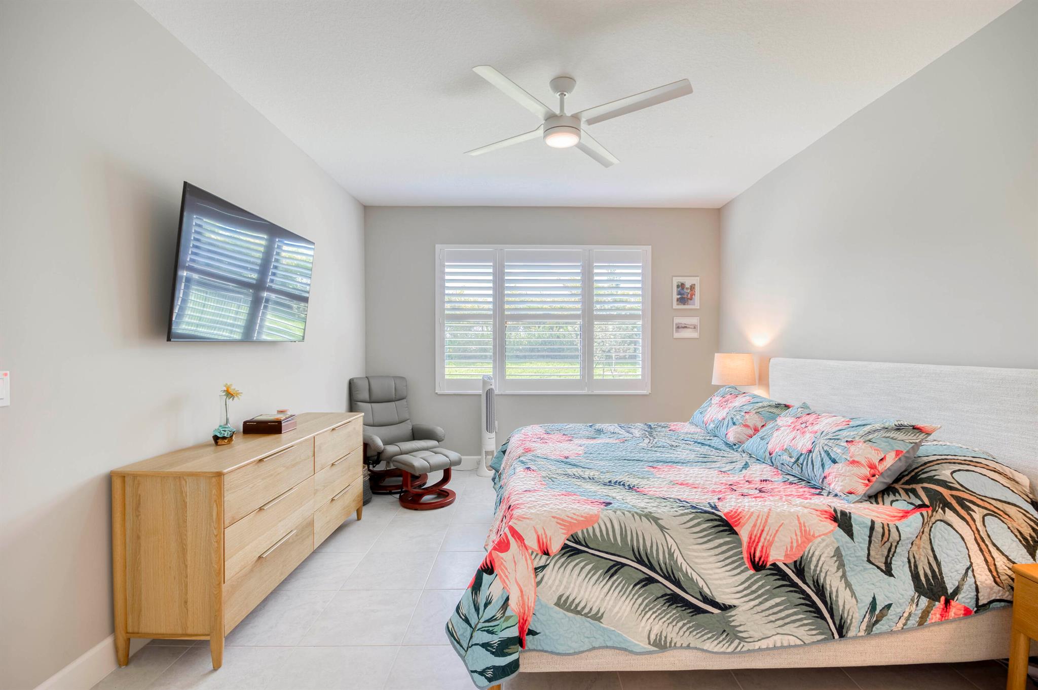 Valencia Walk at Riverlan - Residential