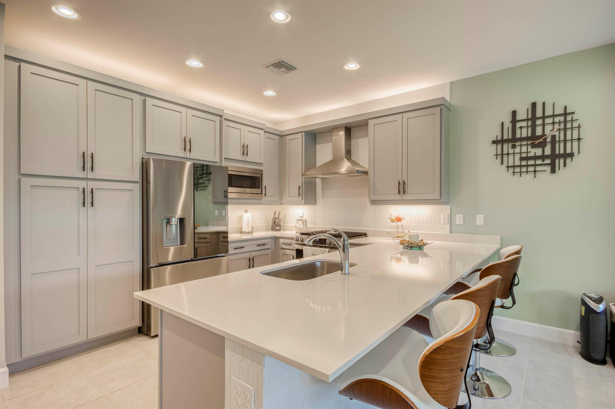 Valencia Walk at Riverlan - Residential