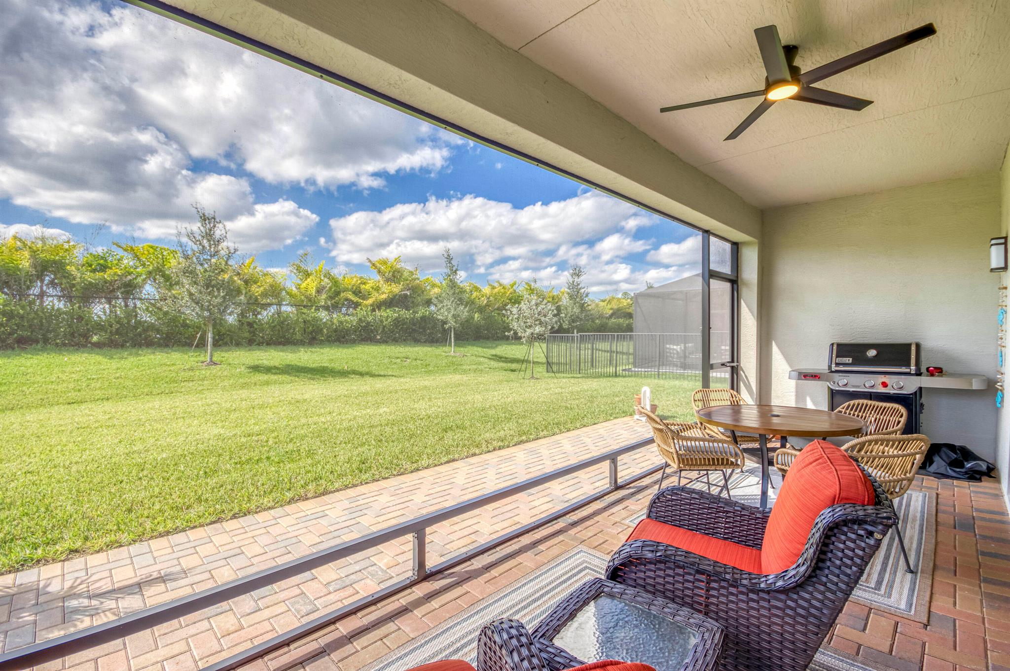 Valencia Walk at Riverlan - Residential