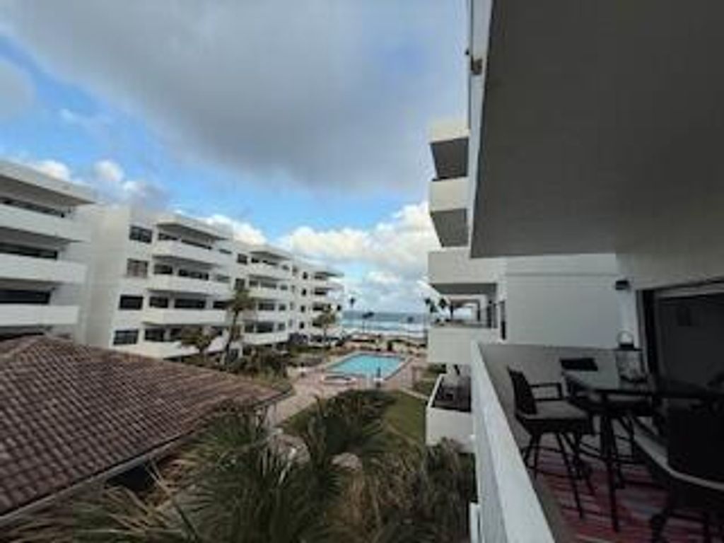 Photo of 330 SE 20th Avenue #306, Deerfield Beach, FL 33441 (MLS # B26021302)