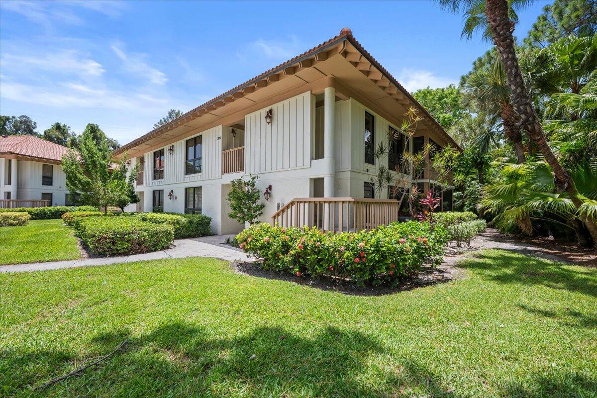 221 Brackenwood Terrace