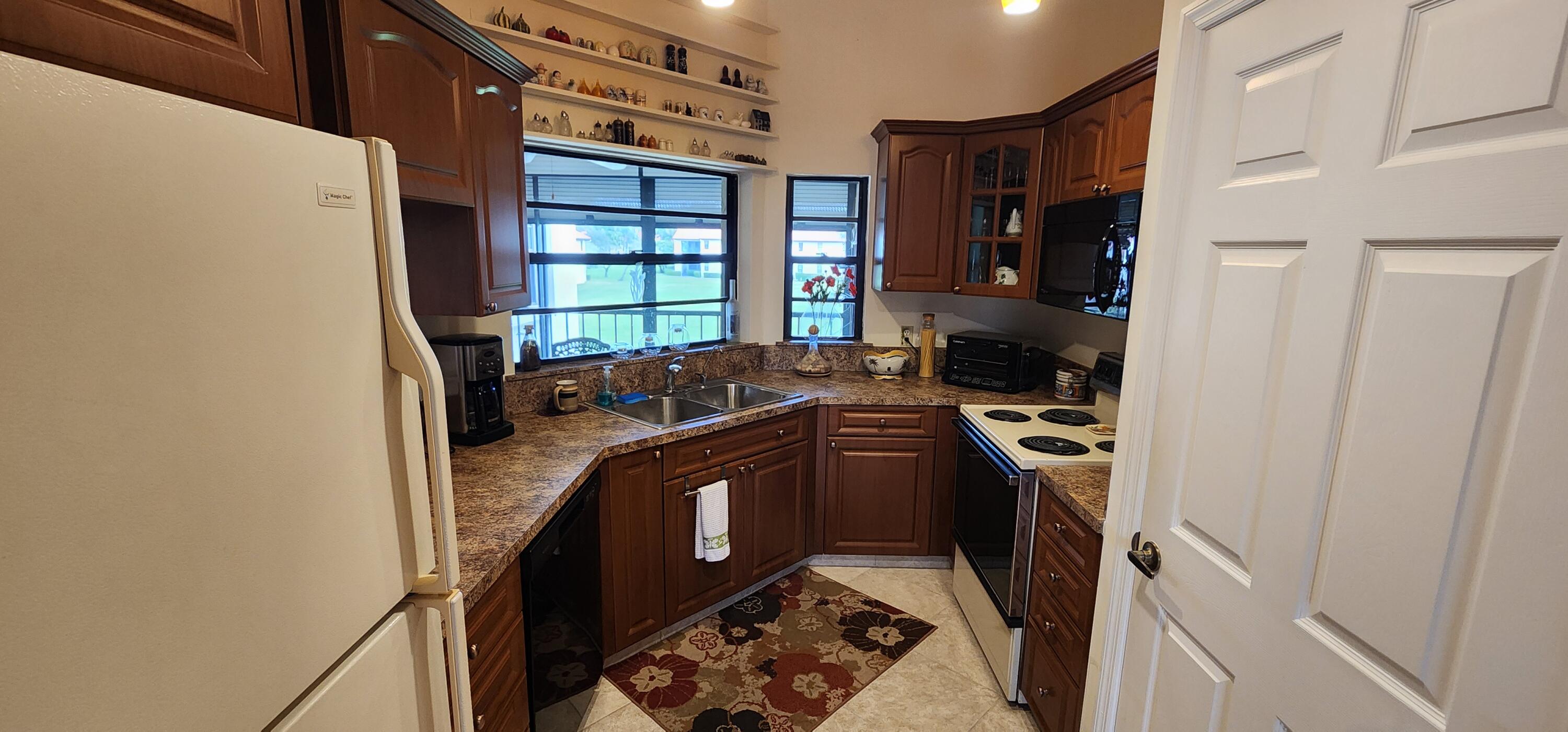 COVES AT PARKWALK COND A THRU N - Residential