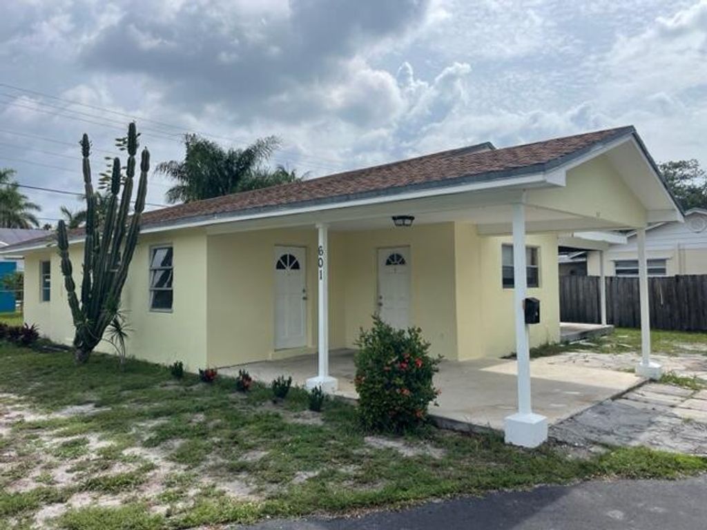 Photo of 601 4th Street, Lake Park, FL 33403 (MLS # R10898024)