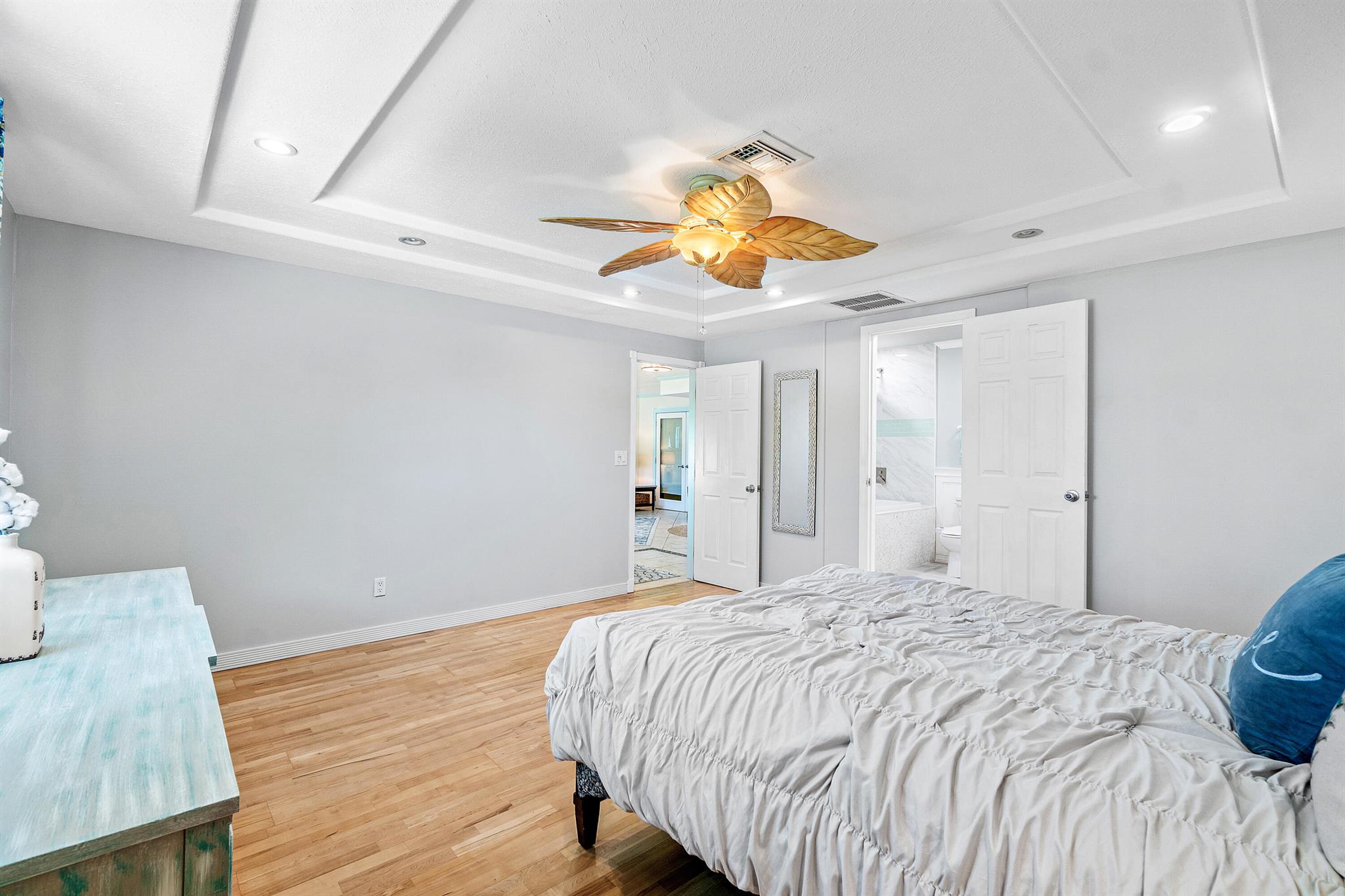 EASTWOOD OF WELLINGTON - Residential