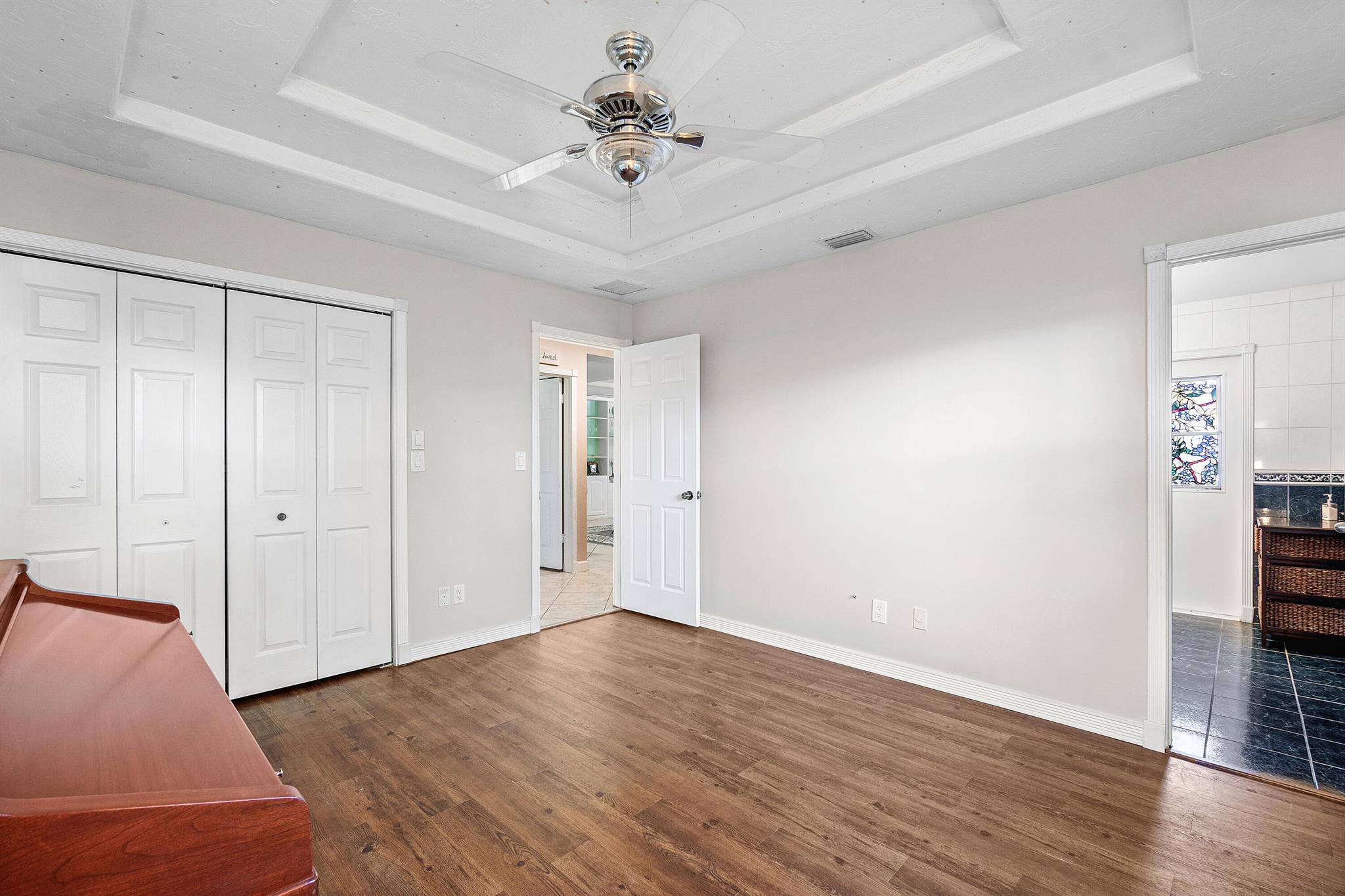 EASTWOOD OF WELLINGTON - Residential