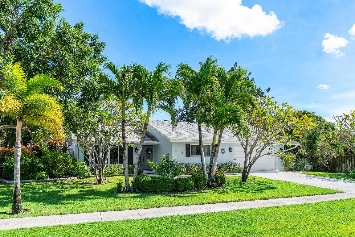 1108 Petrel Road