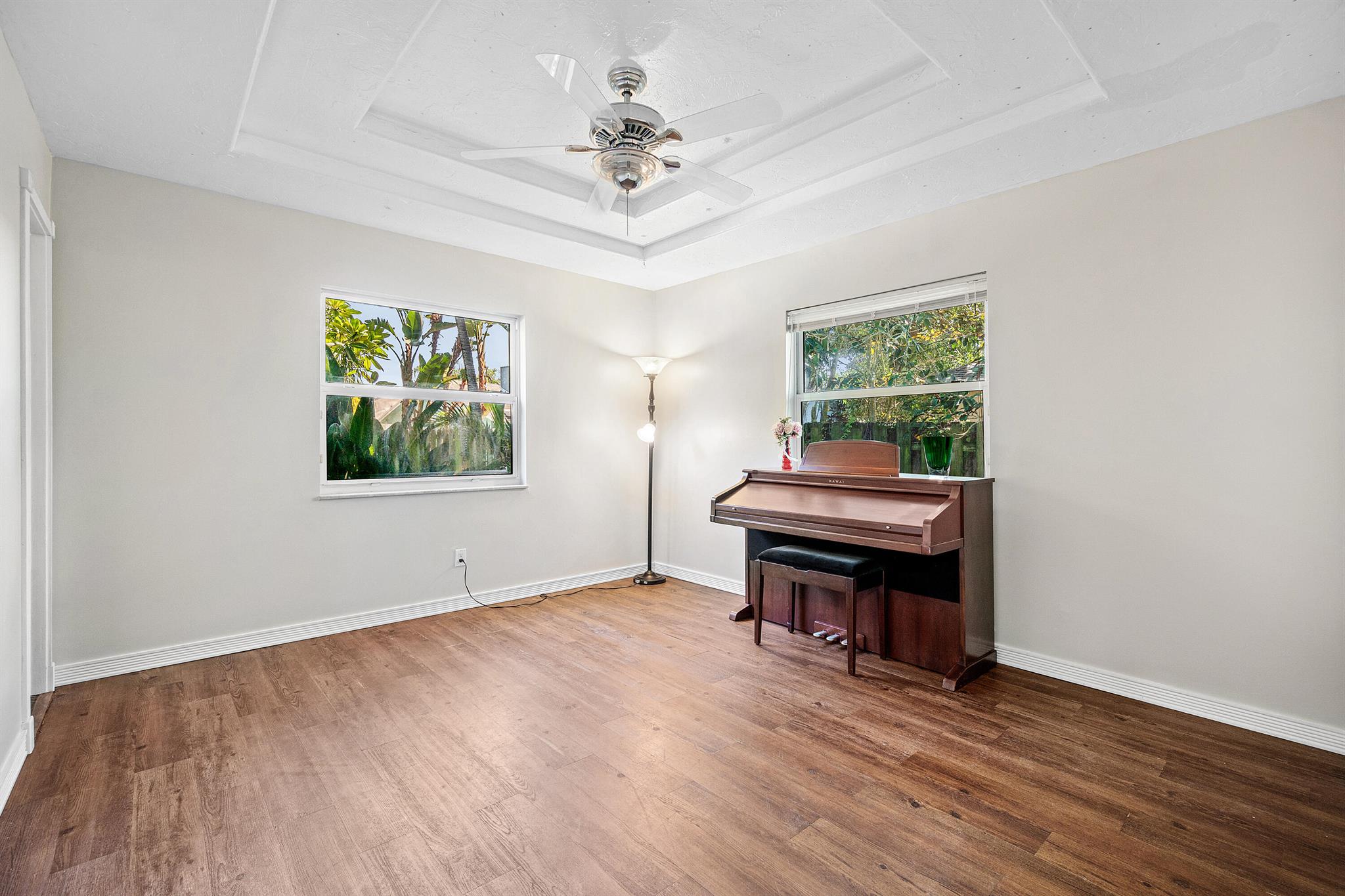 EASTWOOD OF WELLINGTON - Residential