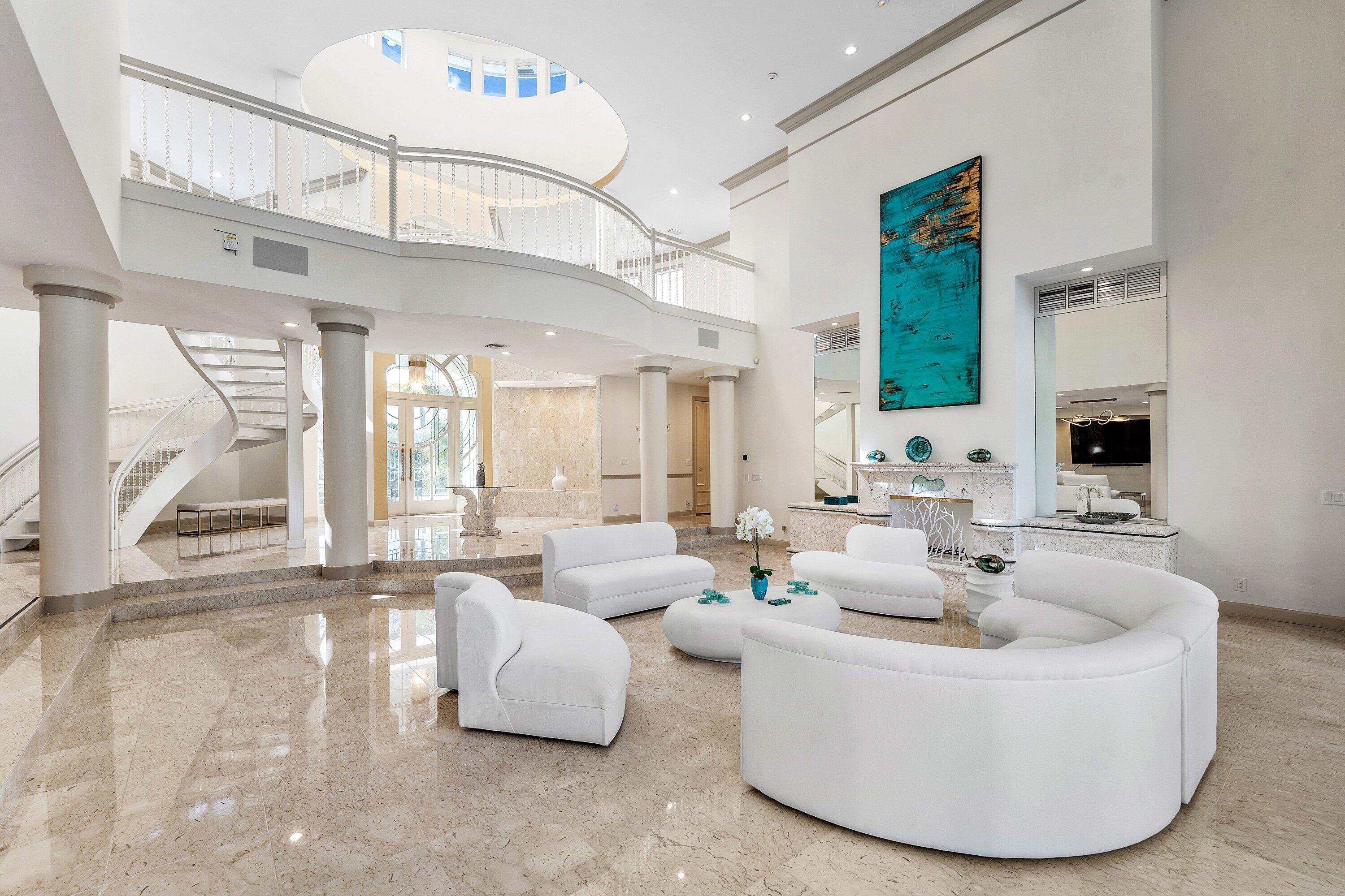 16740 Echo Hollow Circle