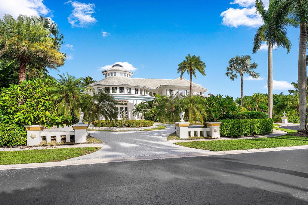 Photo of 16740 Echo Hollow Circle, Delray Beach, FL 33484 (MLS # B26091985)