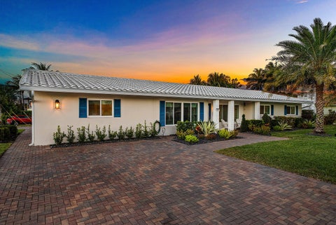 Tiny photo for 865 NE 5th Street, Deerfield Beach, FL 33441 (MLS # B26000495)
