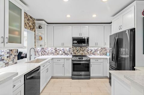 Tiny photo for 865 NE 5th Street, Deerfield Beach, FL 33441 (MLS # B26000495)