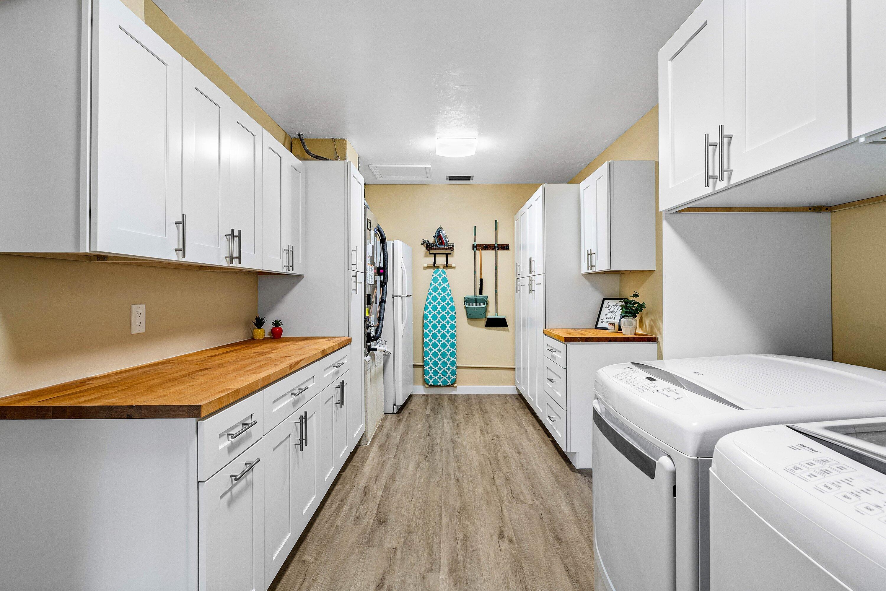 HILLSBORO HEIGHTS - Residential