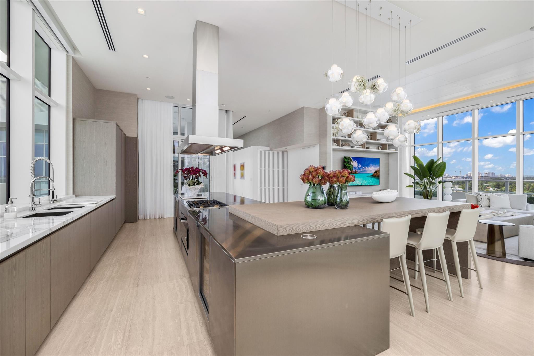 Ritz Carlton Residences - Residential