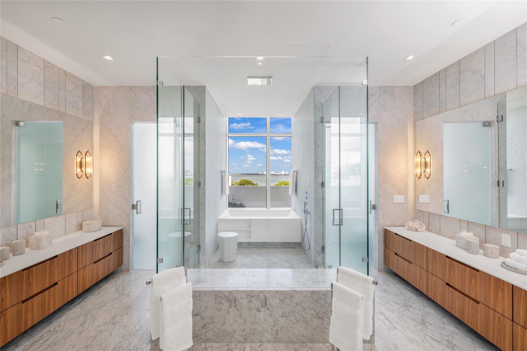 Ritz Carlton Residences - Residential