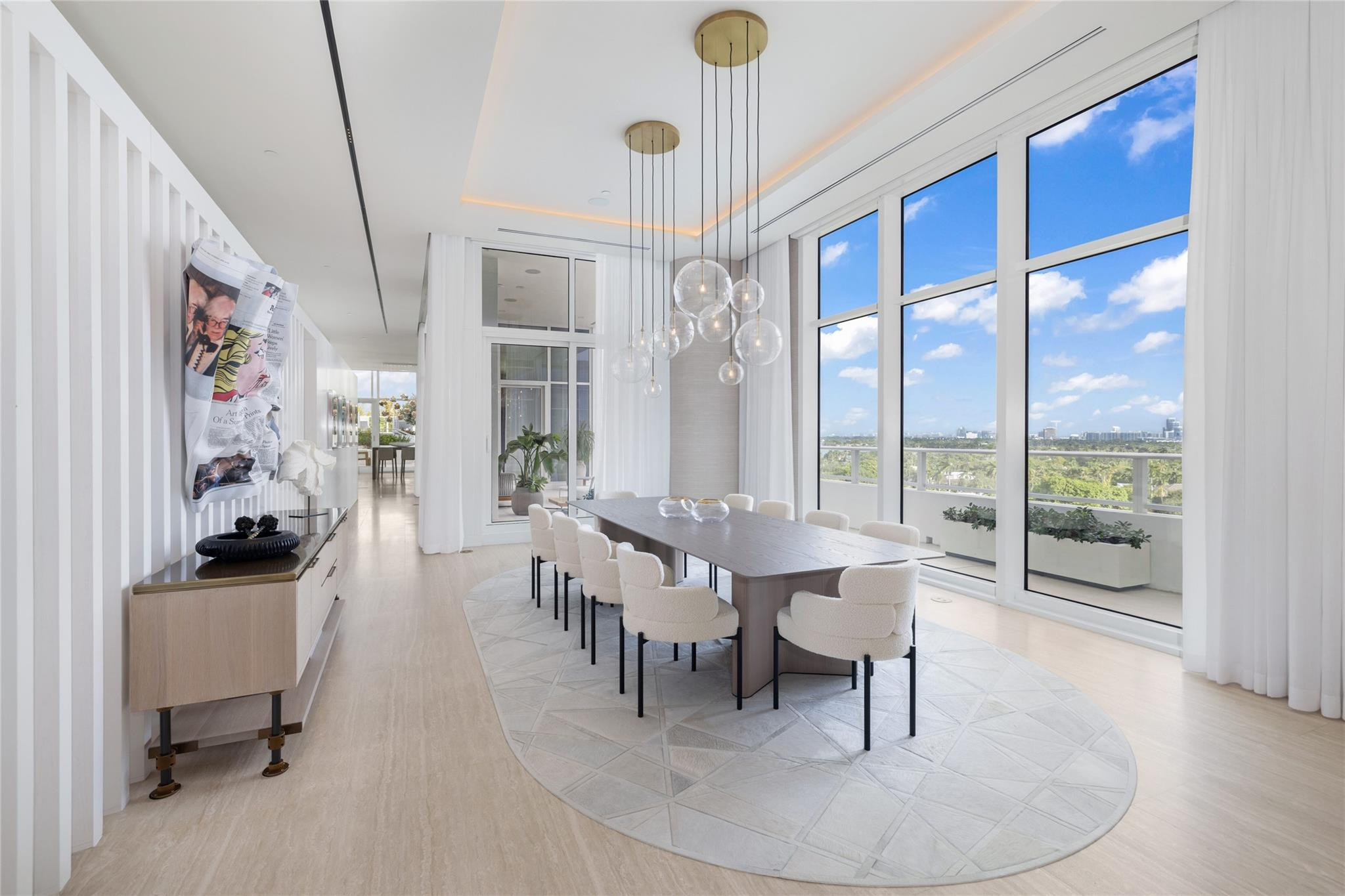 Ritz Carlton Residences - Residential