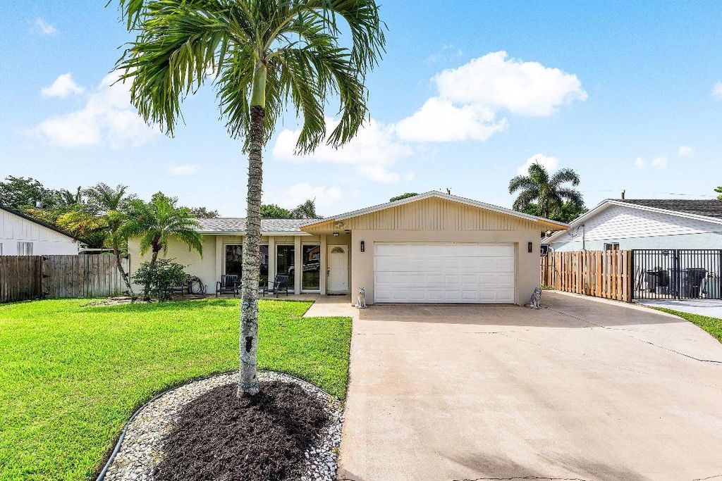 Photo of 7536 Cocoanut Drive, Lake Worth, FL 33467 (MLS # R11128856)