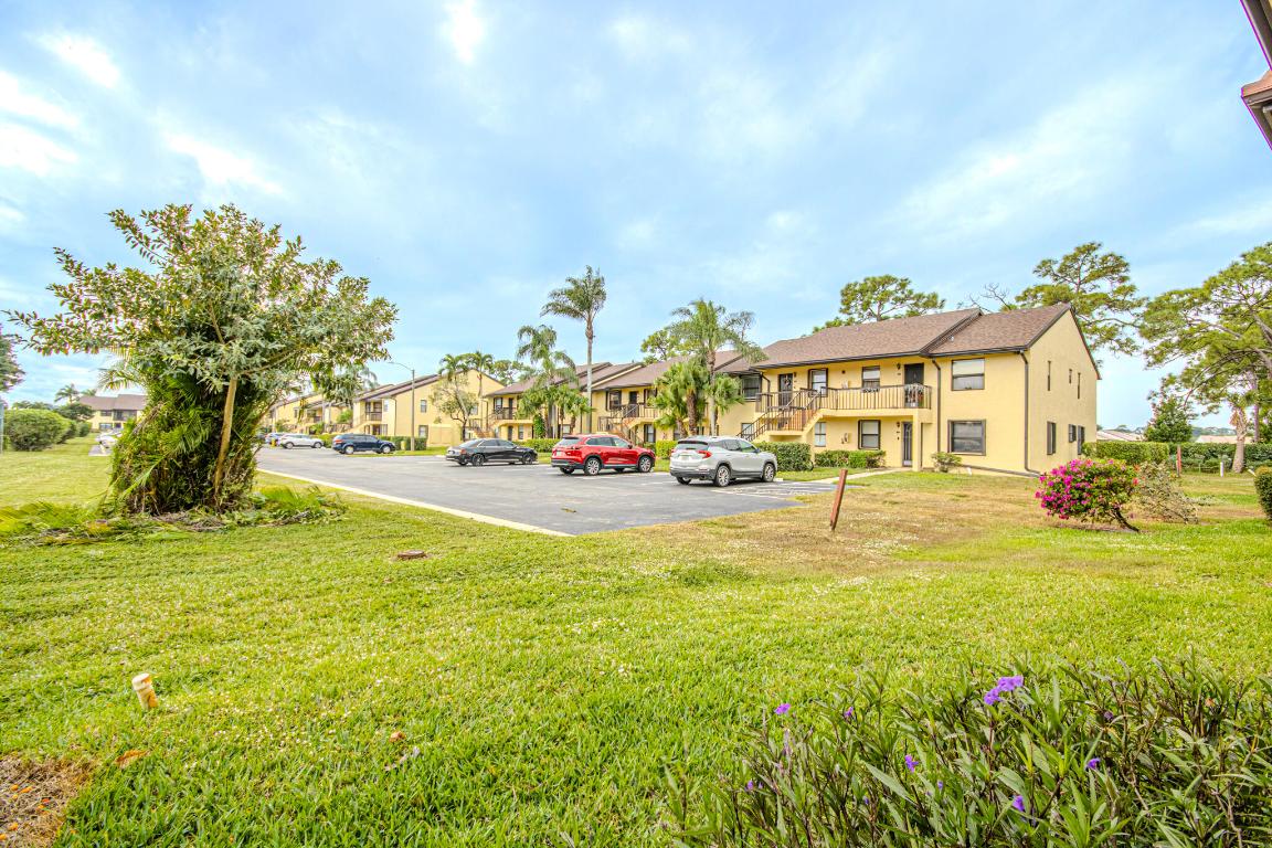 LUCERNE LAKES GOLF COLONY CONDOS 1 THRU 12 AND 14 - Residential