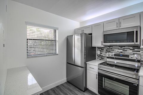 Tiny photo for 7094 Golf Colony Court #102, Lake Worth, FL 33467 (MLS # R11153458)